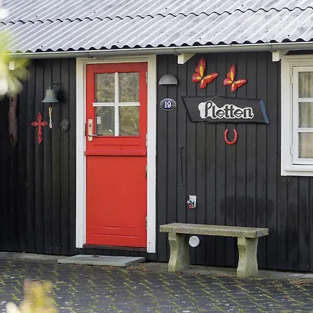 2 Bedroom Amazing In Farsø